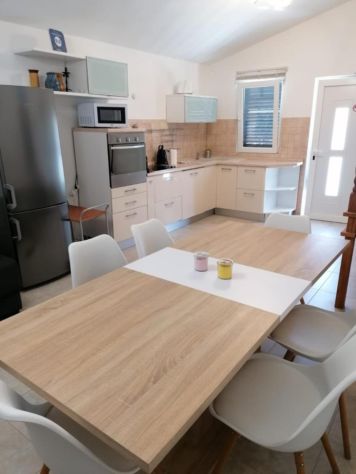 Apartments Villa Julia Trogir Exterior photo